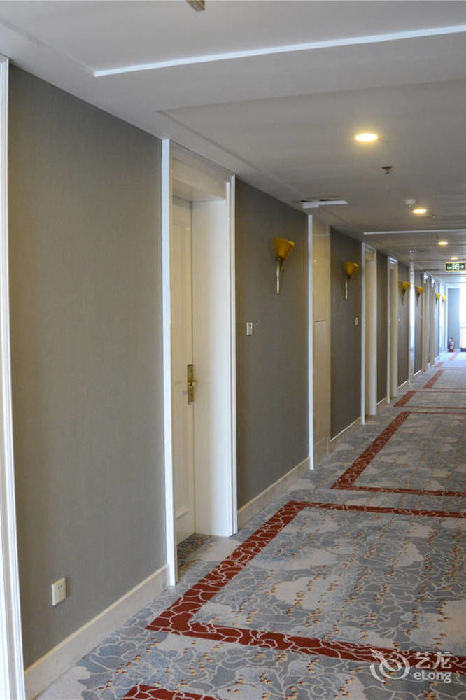 Yijing Holiday Hotel Yimeng Road Lâm Nghi Ngoại thất bức ảnh