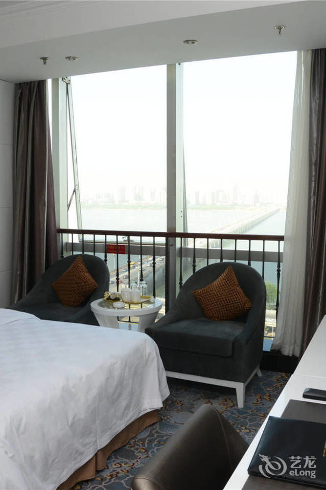 Yijing Holiday Hotel Yimeng Road Lâm Nghi Ngoại thất bức ảnh