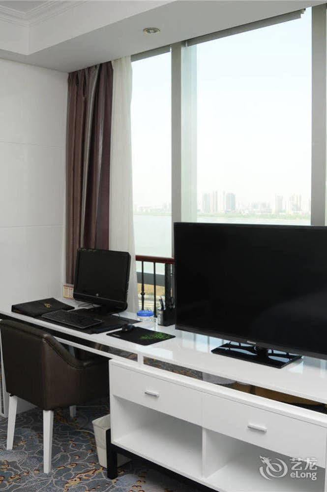 Yijing Holiday Hotel Yimeng Road Lâm Nghi Ngoại thất bức ảnh